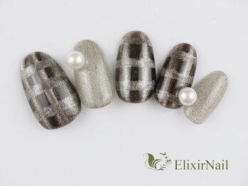 エリクサーネイル 神田(Elixir Nail)/やり放題 / クーポン使用