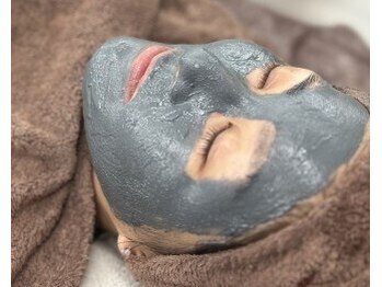 サロンドリドミ 新瑞橋店(Salon de ridomi)の写真/開いた毛穴をキュッ♪毛穴レス肌へ【リジュホワイト＋毛穴引締めパック★¥7700】ツルっと韓国女優肌へ♪