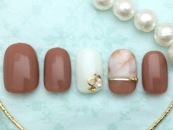 シェリー(Cherie)/ハンドネイル