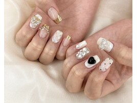 ガーリーネイル