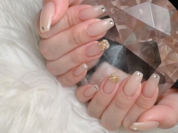 マハル(MAHAL)の写真/落ち着いた大人上品なデザイン多数◆ワンカラー/マグネット/定額シンプルコースでオフィスネイルにも◎