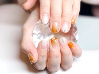 ラーシューシュ(la-chou-chou)/華やかネイルコース　¥7500