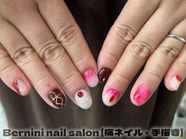 秋葉原ネイル/手描きネイル/銀座