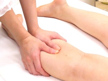 ジャジャン 八代店(jajan)の写真/【完全予約制・完全個室◇豊富な知識と高技術力の施術を提供】結果重視の方も納得!体のお悩みを根本改善◎