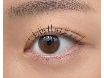 calme.eyelash&browの写真/自然なのに印象的。あなたらしさを引き出す上品な目元へ。大人女性のための質感にこだわった上質サロン。