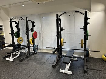 ザ ベース(the BASE)/トレーニングルーム