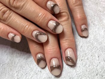 ブラウンネイル