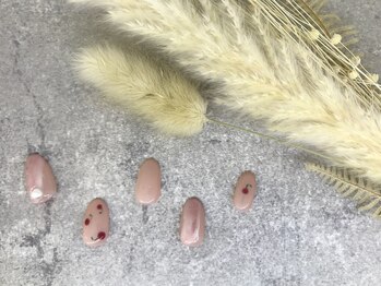 ネイル バズ(NAIL BUZZ)/初回ソフトジェルオフ込15000円