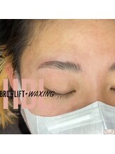 エリス(ELISSE)/ハリウッドブロウリフト