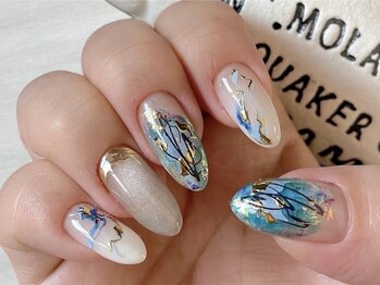 ネイルズ とんぷそん/爽やかな夏にオススメネイル♪