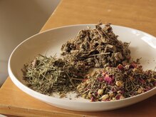 ナアウ(NA’AU)の雰囲気（お悩みに合わせ5種類の無農薬漢方よもぎを選べる【よもぎ蒸し】）
