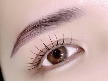 ローブセカンド(L'aube 2nd)の写真/【パリジェンヌ×ハリウッドブロウリフト(wax込) ¥9900】お客様1人ひとりの骨格から導き出す黄金比眉が人気