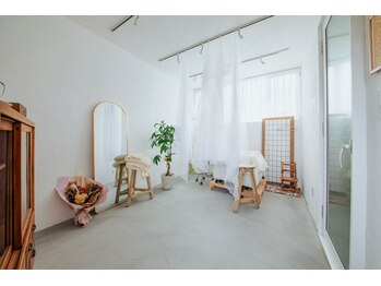 アイデザインミー(eyedesign Me)/