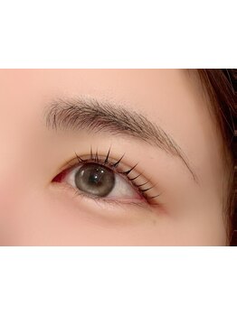 ボリュームのある目元にしたい