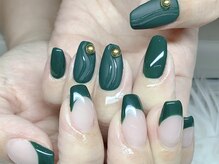 HCネイルの雰囲気（マグネット/ジェルネイル/持ち込み/エメナ／付け替えオフ無料）