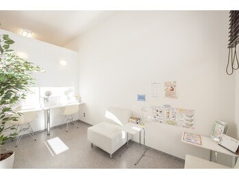 リラクシブ整骨院/メイク直し、化粧落としも◎