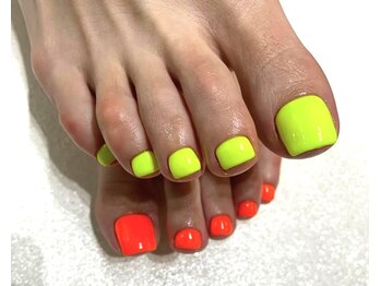 デリカ(DELICAT)/フットワンカラー　7000円