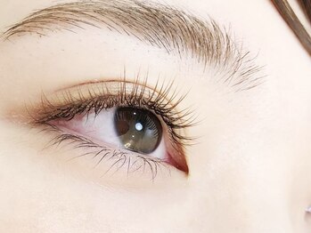 アイスター 大阪梅田店(EYESTAR)の写真/目尻にポイントカラーや、フルカラーも★肌なじみが良いブラウンで、ナチュラルに見せたい方にもオススメ！