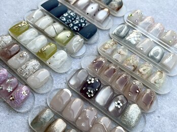 エルネイル バイ ファースト(el.NAIL by1st)の写真/流行や季節感に合わせたデザインを取りそろえた定額メニューをご用意★思わず誰かに自慢したくなる指先に。