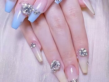 クイーンズネイルサロン(Queen's nail salon)/持ち込みデザインチップ長さだし