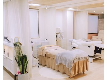 アネラ 南森町(ANERA)/店内★小顔矯正毛穴洗浄サロン