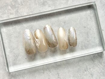 ローズデール アベイユ(ROSEDALE Abeille)/ニュアンスネイル