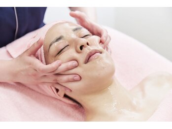 エステサロン さくら 中山ミレニティ店の写真/＼リニュ-アル特別価格／先着60名限定★¥14300→¥2145！年明けに差をつける準備をするなら“今”がチャンス