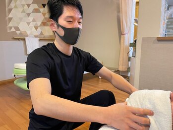 ぐぐっとの写真/《疲れた頭に！極上の深圧ヘッドスパで丁寧にほぐします》頭に、ぐぐっと。極上の深圧ヘッドスパ。