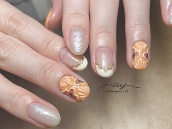 アイヴィー(IVY)/タイルネイル