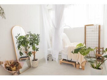 アイデザインミー(eyedesign Me)/