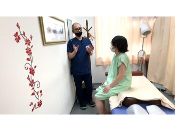 目黒コスモ治療院/肩こり腰痛膝の痛み鍼灸の説明