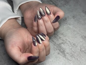 イヴ(Eve)/【マグネットネイル】