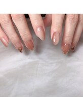 ネイルルーム オルポノ(Olupono)/タテグラデザイン