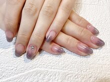 ミヤビネイル(miyabi nail)/ラメグラデーション＋Vカット