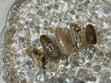 ネイルアンドアイラッシュサロン ミッタ(Mitta)/￥8500-