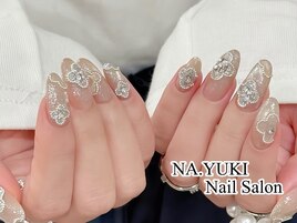 大人可愛いヴァンクリネイル夏