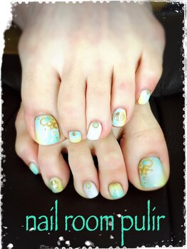 ネイルルーム プリル(Nail Room pulir)/