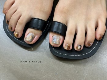 マリーネイルズ 青山店(MARIE NAILS)の写真/★初回オフ無料！FOOT定額¥7700～。ご予算に応じて流行を取り入れた600以上のアートをご用意♪１week保証付