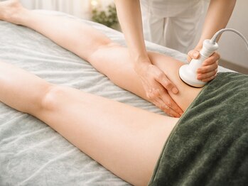 エステティックサロン 凜の写真/【パンパン脚にさよなら！】春の美脚ライン[キャビ×ラジオ波×吸いあげ]の集中ケアで理想の美脚へ☆