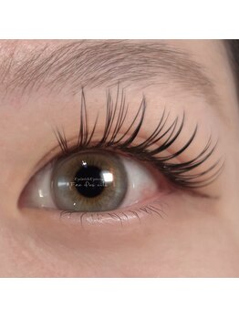 フェデシル(Fee des cils)の写真/抜群の持続力としっかり濃さ!バインドロック・ダブルフラットで華やかEYE☆