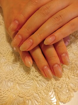 ネイル アンド ボディ ローサ(ROSA)/ラメ入りベージュグラデ