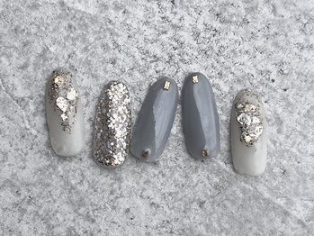 ワン 四条烏丸(One)/ゴールドミラーでゴージャスに♪