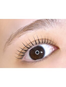 ボリュームのある目元にしたい