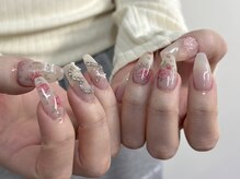 アワーズネイルオオサカ(ours nail osaka)の雰囲気（持ち込みアートもお気軽にご相談ください◎ 長さ出しも対応可能）
