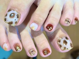 アニマル柄ネイル