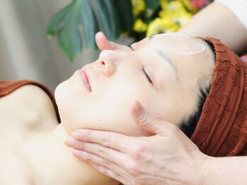 ブラジリアンワックス アンド ブライダルエステ アロマリエ/マスク荒れフェイシャル