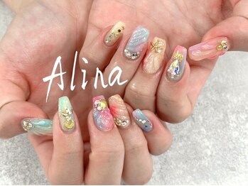 エリナネイルサロン池袋(Alina Nail Salon)の写真/[Instagramで話題]池袋エリアで最新トレンドを発信中◆スピード施術ながらもアートの再現性◎パーツ多数