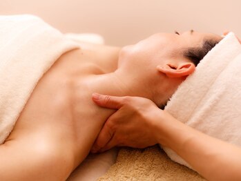 ビューティーサロンブルーム(Bloom)/深部アロマリンパマッサージ70分