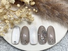 ネイルルームシャイン/