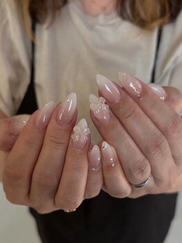 カラーズ(colors)の写真/あなたオリジナルカラーをご提案♪誰もが見惚れる指先に♪お得な定額メニューは￥6600~つけ放題クーポンも!